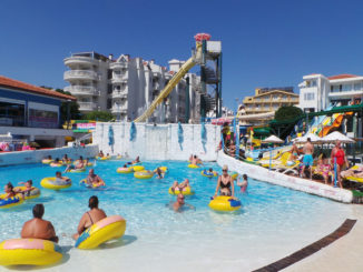 Atlantis Water Park Wavepool